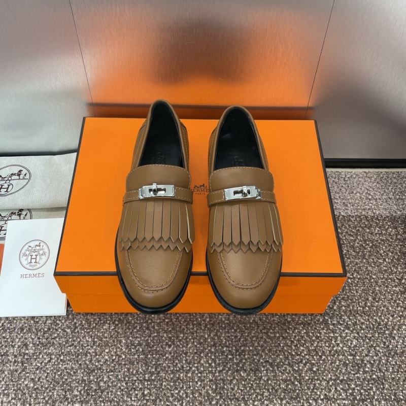 H**mes leather shoes